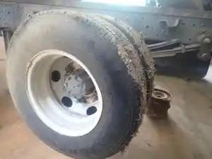 Used 2013 Stud Pilot / Budd 19.5 Wheel (Stock #TE010-9)) Part Image