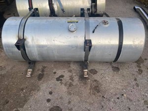 Used Universal Mack CX VISION Fuel Tank (Stock #fuel-0002)) Part Image