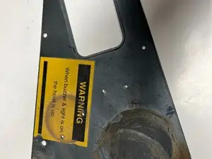 Used Universal Mack RD688S Interior Misc Part (Stock #9111539318)) Part Image