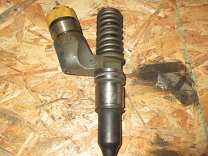 Used 2005 Caterpillar C13 Injector (Stock #EA-8)) Part Image