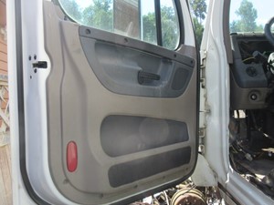 Used 2009 Volvo VNL Radiator Frame/Bracket (Stock #BR-2)) Part Image