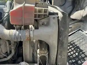 Used 2011 Volvo VNL Radiator (Stock #RA-30)) Part Image