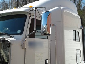 Used 2014 Peterbilt 384 Cab (Stock #CA-35)) Part Image