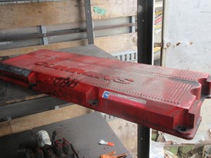 Used Cummins ISX Valve Cover (Stock #EA-98)) Part Image