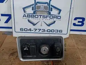 Used 2012 Kenworth T660 Ignition Switch (Stock #KW-19-17)) Part Image