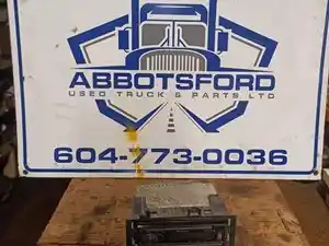 Used 2013 Volvo VNL670 Radio (Stock #V-44-7)) Part Image