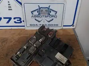 Used 2015 Freightliner Cascadia 125 Fuse Box (Stock #FL-429-13)) Part Image