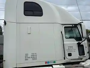Used 2018 Mack CXU613 Cab (Stock #M-2-7)) Part Image
