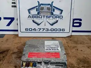 Used 2020 Volvo VNL Dash Control Module (Stock #V-391-18)) Part Image