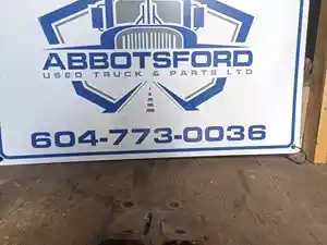 Used Engine Mount (Stock #P-860)) Part Image