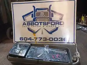 Used Peterbilt 386 Mirror (Stock #P-720)) Part Image