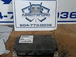 Used Volvo VNL Dash Control Module (Stock #P-2647)) Part Image