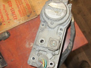 Used Volvo D13 Actuator (Stock #EA-175)) Part Image