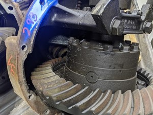 Used Meritor/Rockwell RR23-160 Differential Case Image