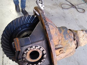 Used Meritor/Rockwell SQ100 Differential Case (Stock #2854)) Part Image