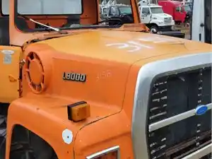 Used 1988 Ford L9000 Hood (Stock #315B HOOD)) Part Image