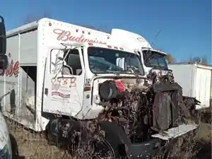 Used 1995 International 4900 Cab (Stock #043B CAB)) Part Image