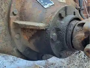 Used 2000 Eaton 15040S Rear Rear (Tandem Rear or Single) (Stock #127B REAR REAR)) Part Image