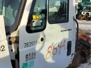 Used 2004 International 8500 Door (Stock #854A D/S DOOR)) Part Image