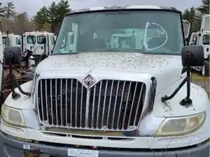 Used 2004 International 8500 Hood (Stock #694A HOOD)) Part Image