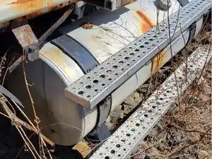 Used 2005 Sterling A9500 Fuel Tank (Stock #016B D/S FUEL TANK)) Part Image