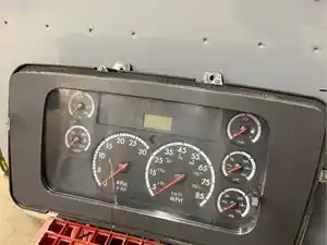 Used 2005 Sterling A9500 Instrument Cluster Image