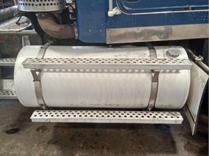 Used 2009 Kenworth T800 Fuel Tank Image