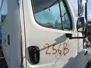 Used 2010 Freightliner M2 106 Door (Stock #256B P/S DOOR)) Part Image