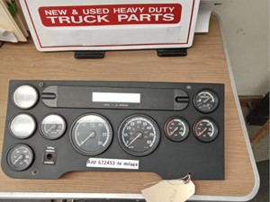 Used 2011 Freightliner Cascadia Instrument Cluster (Stock #WB-39)) Part Image
