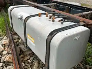 Used 2012 Hino 268 Fuel Tank (Stock #280B P/S FUEL TANK)) Part Image