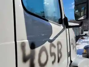 Used 2013 Volvo VNL Door (Stock #405B P/S DOOR)) Part Image