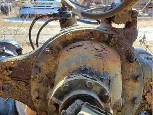 Used 1986 Meritor/Rockwell QR100 Rear Rear (Tandem Rear or Single) (Stock #268B REAR REAR)) Part Image