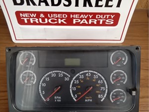 Used Freightliner Instrument Cluster Image