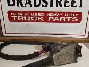 Used Universal International Column Switch (Stock #WB-288)) Part Image