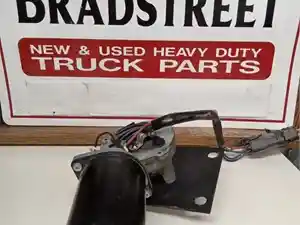 Used Universal Western Star Wiper Motor (Stock #WB-270)) Part Image