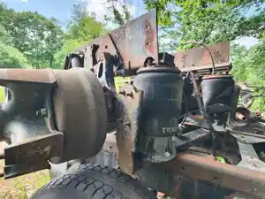 Used 1987 mack Tag Axle (Stock #865A TAG AXLE)) Part Image
