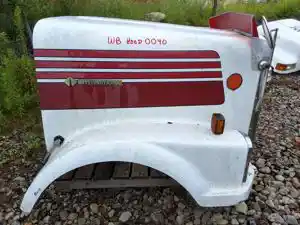 Used 1990 International Eagle Hood (Stock #WB HOOD 0040)) Part Image