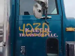 Used 1998 International 9300 Door (Stock #423B- P/S DOOR )) Part Image