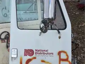 Used 1999 International 4900 Door (Stock #162B - P/S DOOR)) Part Image