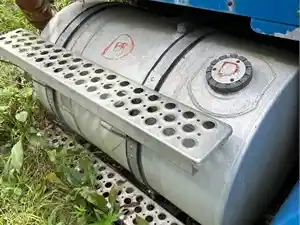 Used 1999 Kenworth T300 Fuel Tank (Stock #282B P/S FUEL TANK)) Part Image