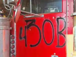 Used 2004 Peterbilt 379 Door (Stock #430B-D/S DOOR)) Part Image