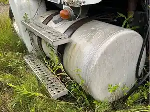 Used 2007 Freightliner COLUMBIA 120 Fuel Tank (Stock #979A D/S FUEL TANK)) Part Image