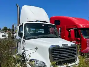 Used 2007 Freightliner M2 112 Medium Duty Cab (Stock #139B CAB)) Part Image