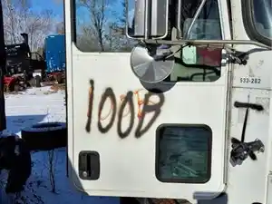 Used 2008 Kenworth T300 Door (Stock #100B PASSENGER DOOR)) Part Image