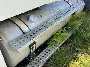 Used 2009 Freightliner Cascadia 125 Fuel Tank (Stock #145B D/S FUEL TANK)) Part Image