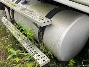 Used 2011 Freightliner Cascadia 132 Fuel Tank (Stock #081B D/S FUEL TANK)) Part Image