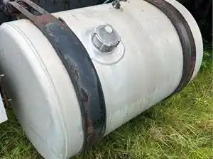 Used 2015 Freightliner Cascadia 125 Fuel Tank (Stock #373B P/S FUEL TANK)) Part Image