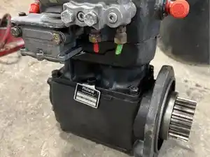 Used Detroit 8V92 Air Compressor (Stock #WB-812)) Part Image