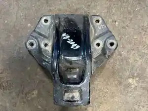 Used Paccar. Spring, Rear Leaf Hanger (Stock #WB-2043)) Part Image