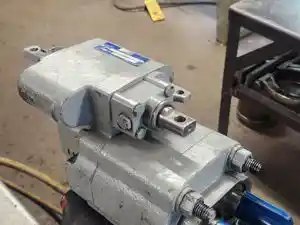 Used Parker C101D-25 Pump and Motor (Stock #MH101-C101)) Part Image